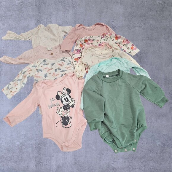 Over 40pcs Lot 6-9 months Baby Girl Cloth Lot. - Picture 4 of 7